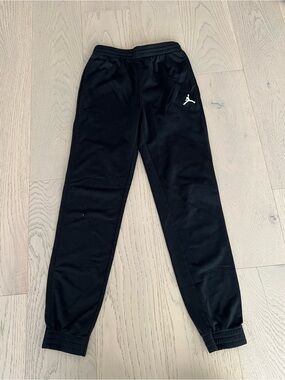 Jordan Boys' Black Jogger Sweatpants with White Jumpman